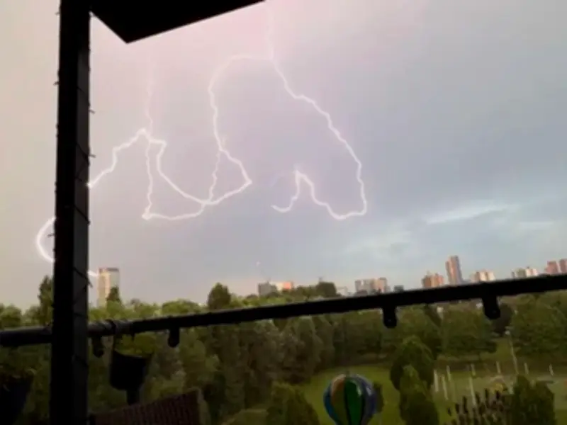 Thunderstorm Strikes Greater Manchester Amid Ongoing Heatwave