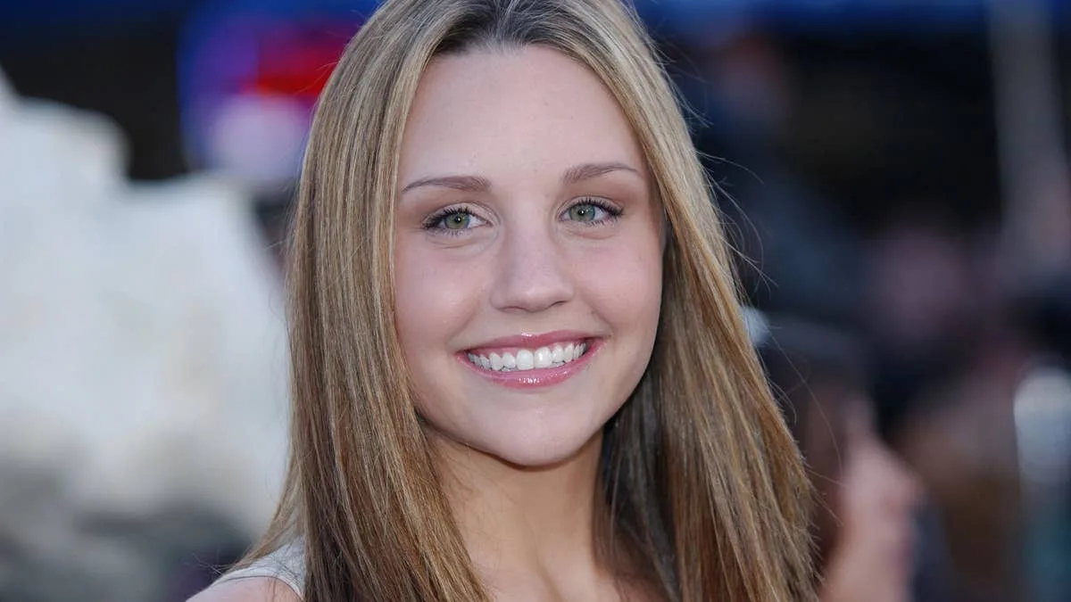90s Child Stars Who Look Completely Unrecognisable Today