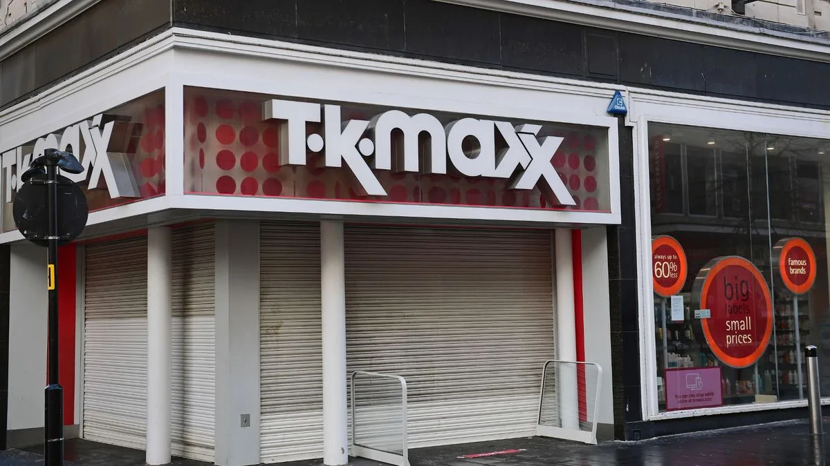 TK Maxx Recalls Children's Swim Vests Over Drowning Risk