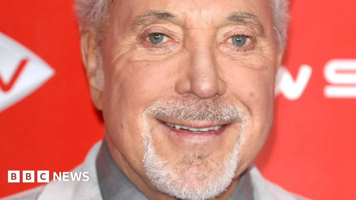 Sir Tom Jones Sells LA Home After Wife's Death, Returns to UK