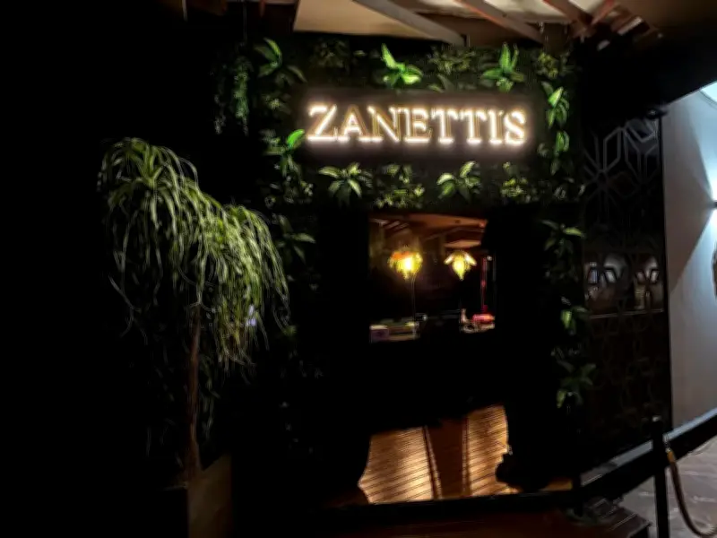 Tom Zanetti's Marbella Restaurant Surprises with Fillet Steak