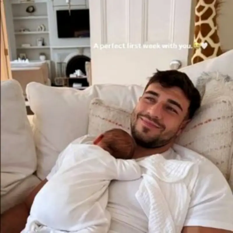 Tommy Fury to Reveal Baby Name During Boxing Match vs Eddie Hall