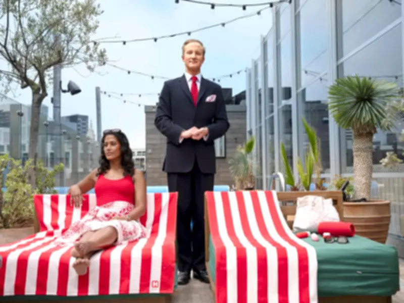Top 20 Hotel Faux Pas: Sun Lounger Towel Reserve, Smoking, Stealing