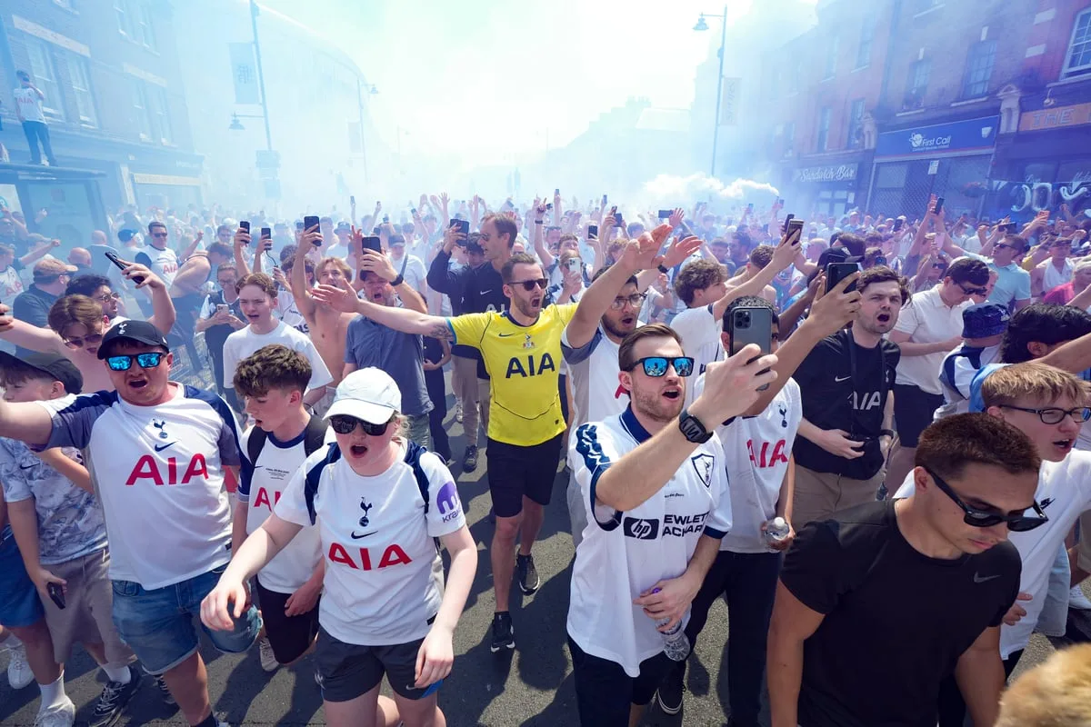 Tottenham and West Ham Face Relegation Decider on Final Day