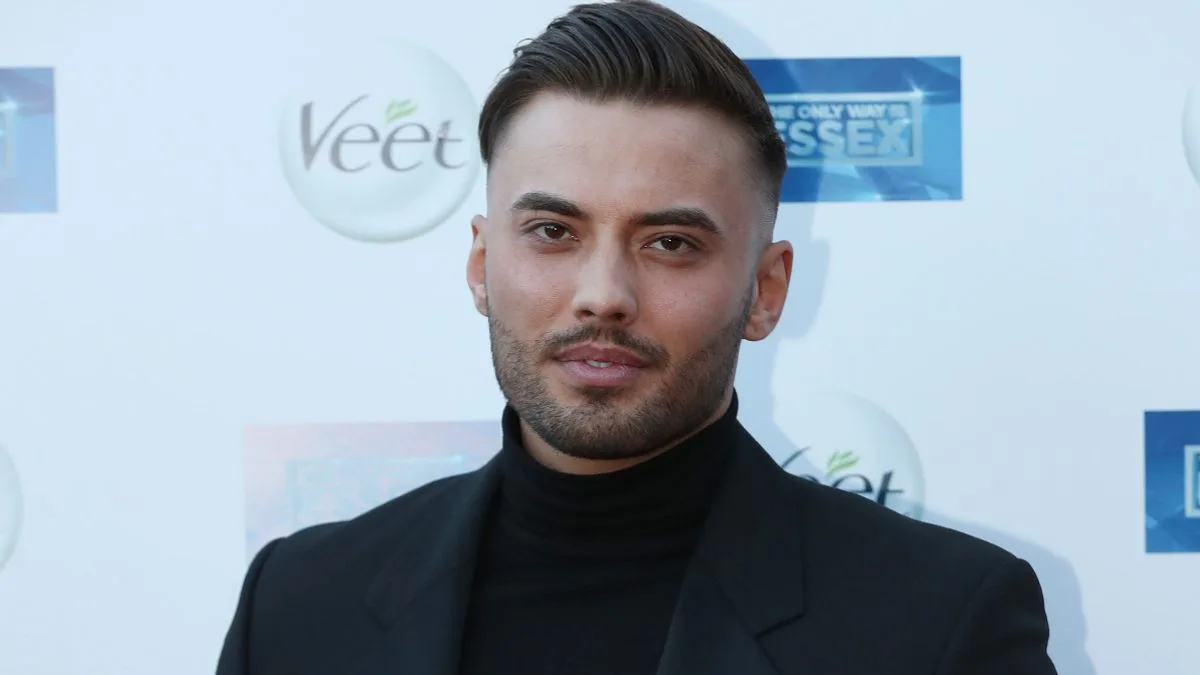 TOWIE's Jordan Wright Heard Threatening 'Shoot-Out' in Chilling CCTV Footage Before Death in Thailand