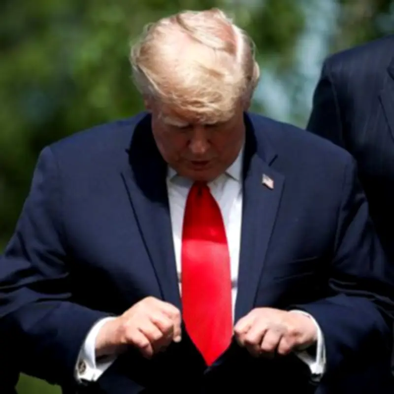Trump Appears Lost at G7 Summit, Raises Health Concerns