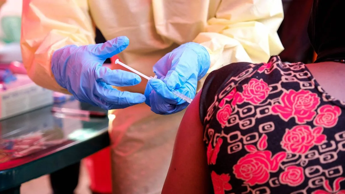 Trump 'Certainly' Worried About Ebola as US Bans Travel from Three Nations