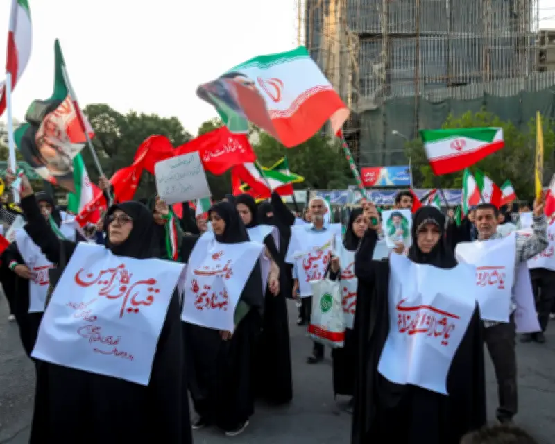 Trump Claims Iran Peace Deal Set for Sunday, Strait of Hormuz to Reopen