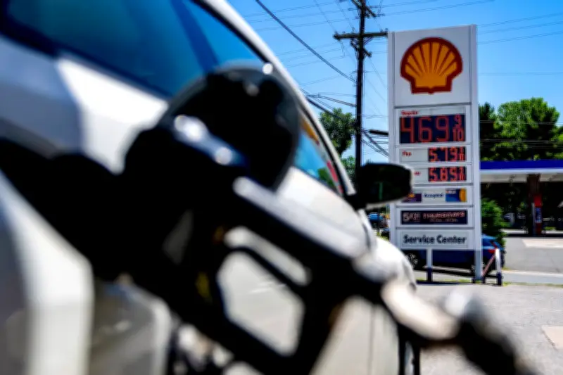 Trump Claims US Fuel Prices 'Not Very High' Amid Iran War Surge