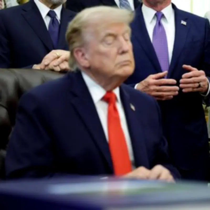 Trump Health Concerns Rise After Record 22 Specialists in Check-Up