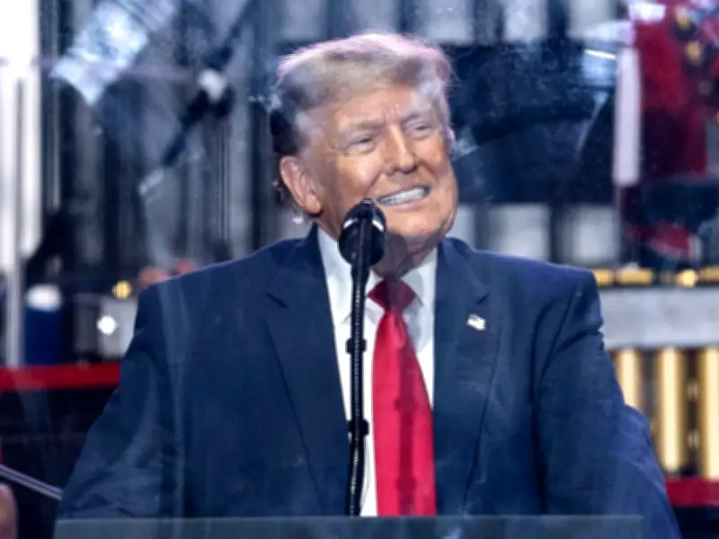 Trump Kicks Off US 250th Anniversary with Partisan Rally, Bizarre Claims