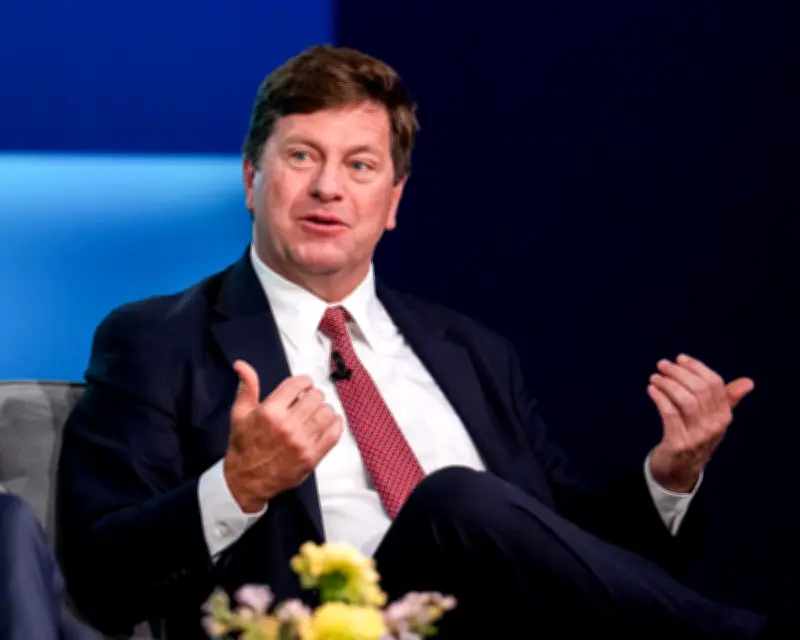 Trump Nominates Jay Clayton as Top US Intelligence Official After Pulte Backlash