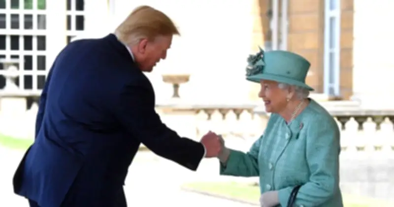 Trump Sought Advice on Queen Elizabeth II Portrait Placement