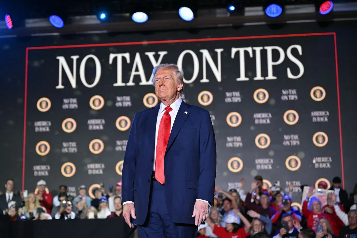 Trump Tax Refunds Fall Short of $1,000 Promise, Benefit Wealthy