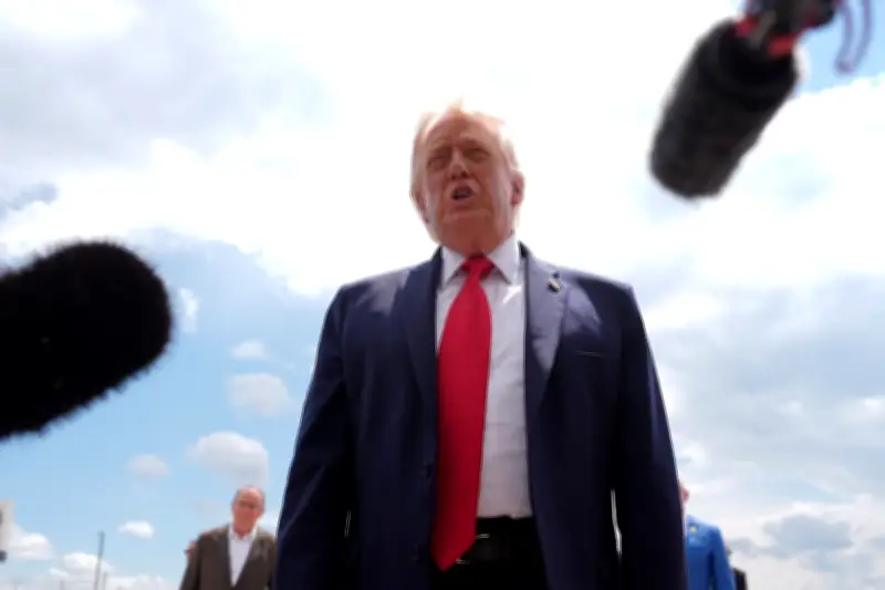 Trump Warns Iran: No Nuclear Weapons or Face Consequences