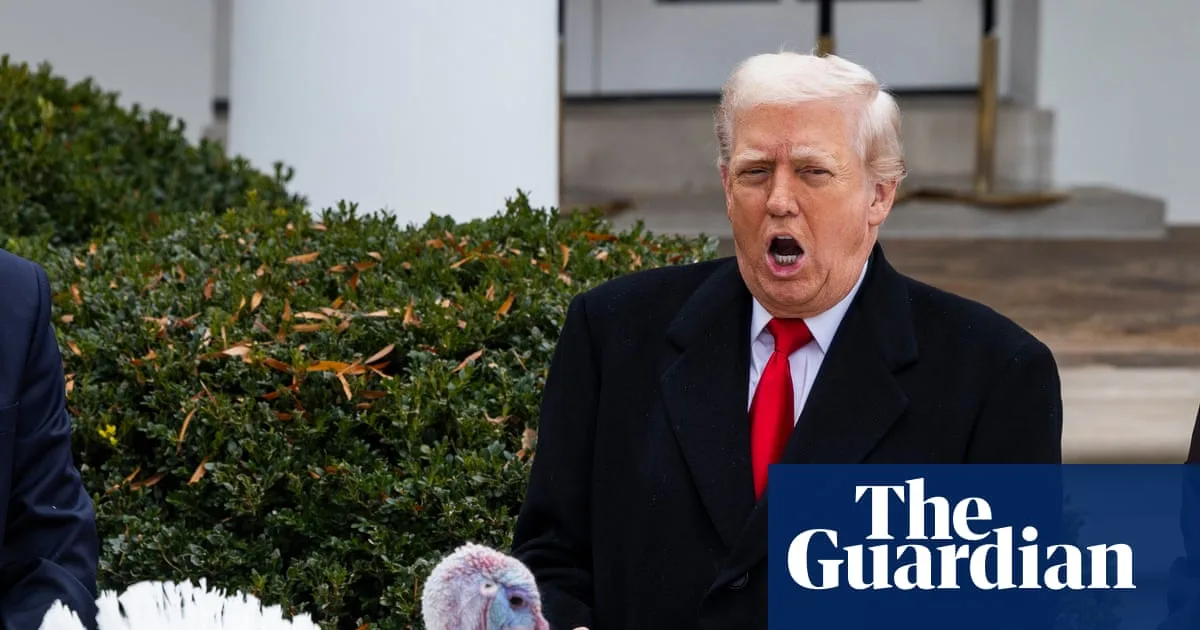 Trump's Turkey Pardon Ceremony Descends Into Chaos