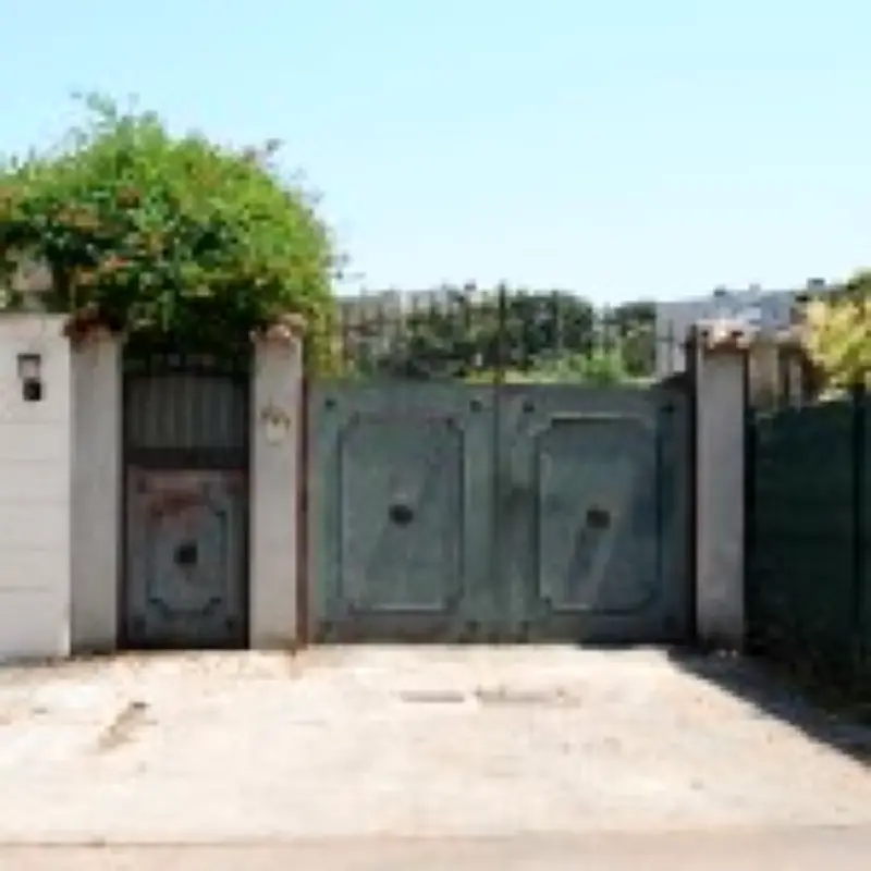 Two Boys Aged 8 and 10 Die in Hot Car at British Air Base in Cyprus