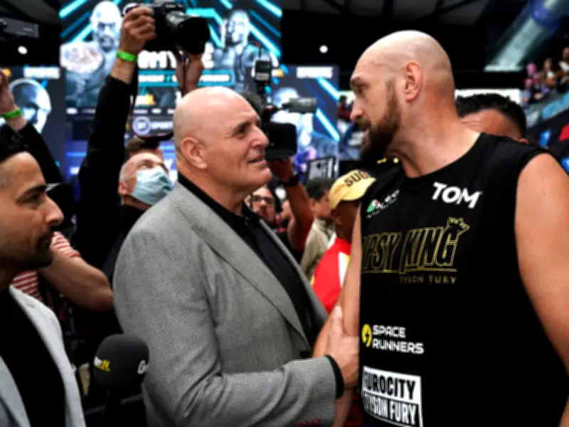 Tyson Fury's Dad Won't Back Son to Beat Anthony Joshua in Mega Fight
