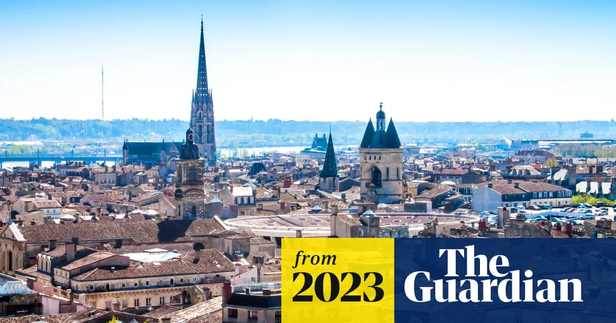 Woman Dies and 12 Hospitalised in Botulism Outbreak at Bordeaux Restaurant