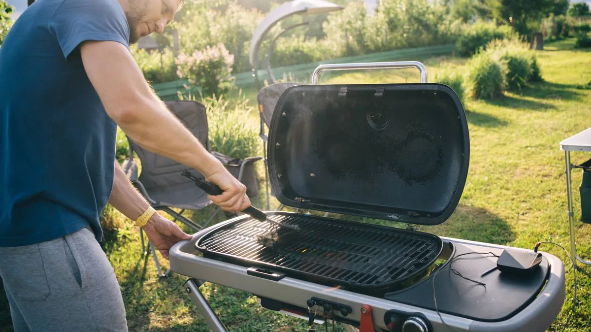 UK's Top Chefs Share Expert BBQ Cleaning Tips for Summer Grilling