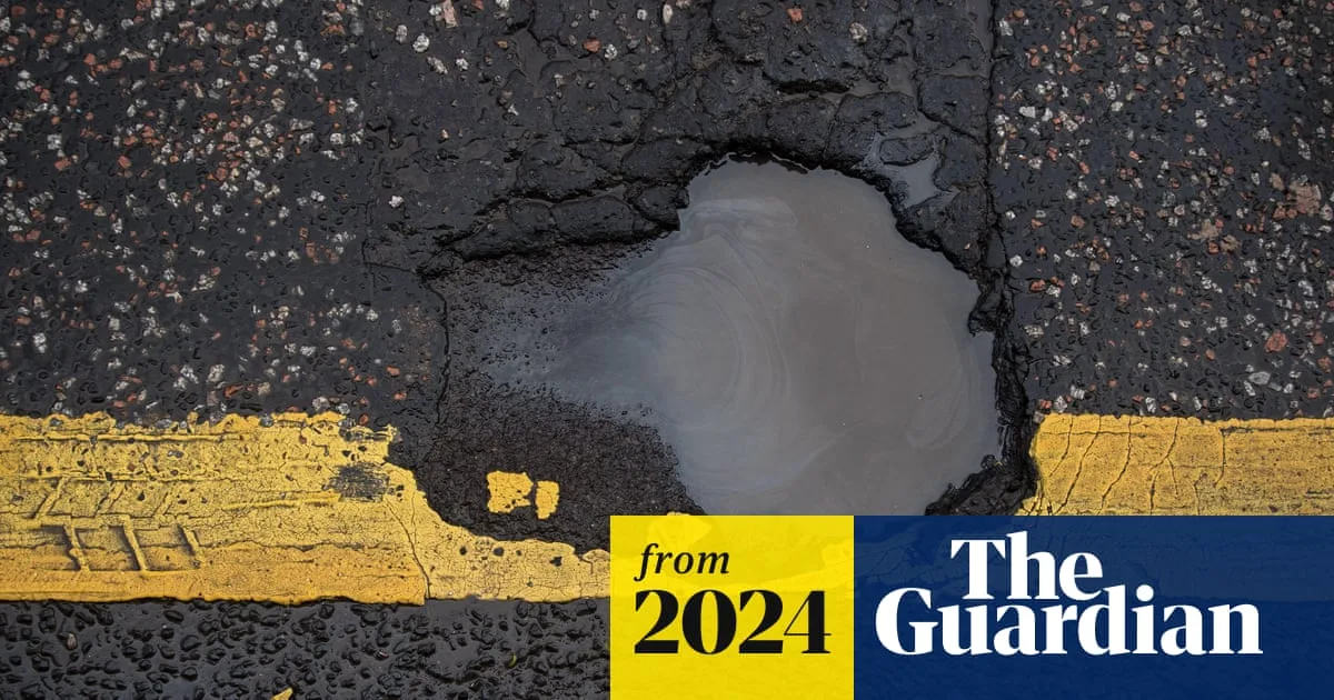 Record Number of UK Drivers Concerned About State of Local Roads, RAC Warns