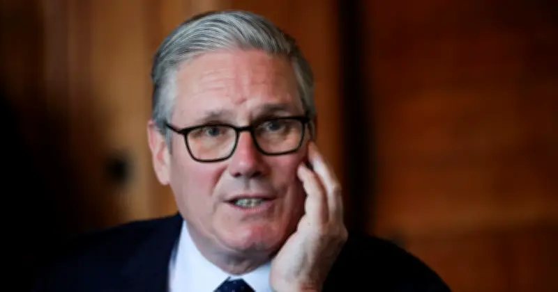 UK Families to Get £450 Boost as Starmer Resigns, Free Breakfast Clubs Expand