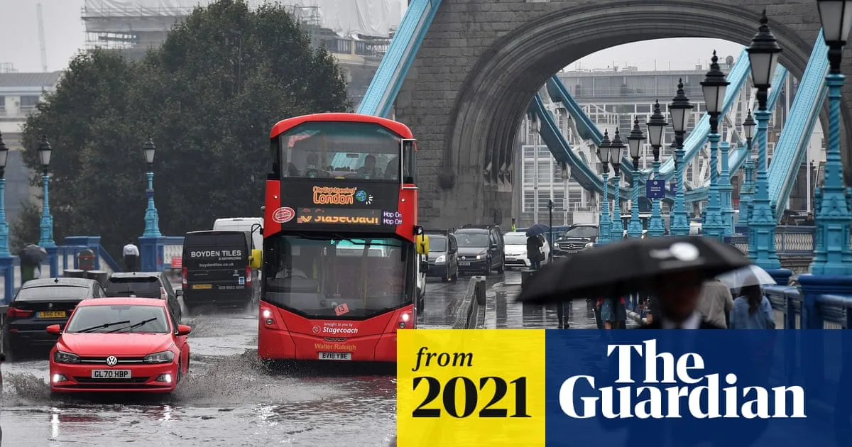 UK Flood Warnings Issued as Heavy Rain Causes Travel Chaos