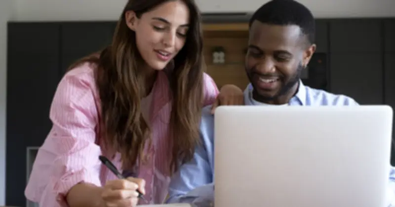 UK Government Offers £2,000 for Young Apprentices in Major Shake-Up