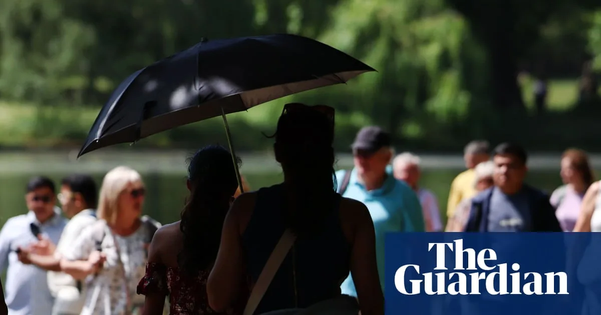 UK Braces for Record-Breaking May Heatwave as Temperatures Set to Hit 35C