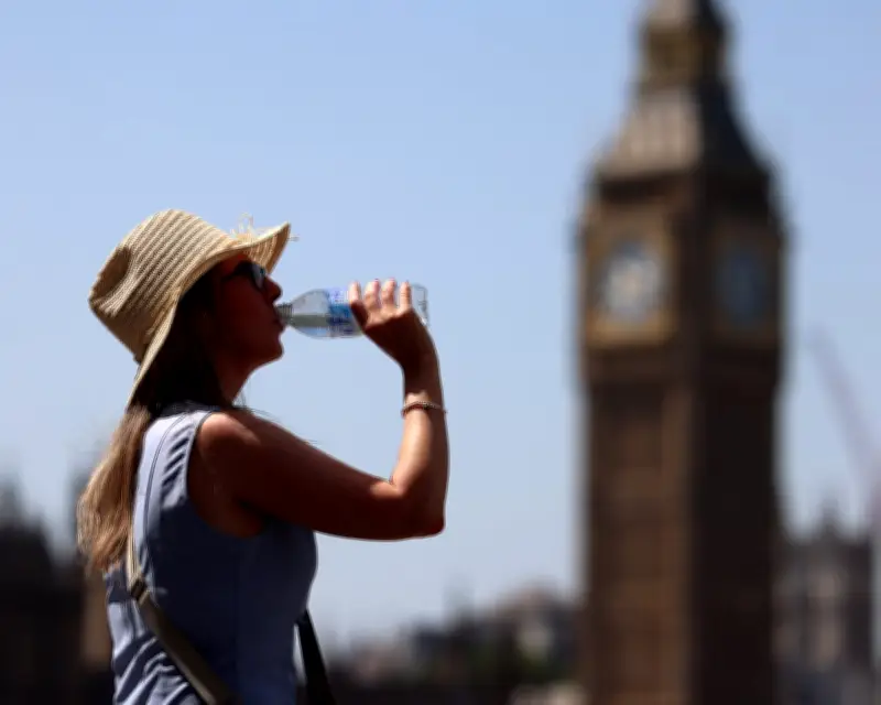 UK Heatwave Sparks Emergency Measures as Temperatures Soar
