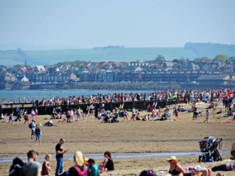 UK Heatwaves Predicted After Scotland Records Hottest Day of 2026