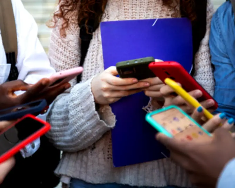 UK Introduces Australia-Plus Social Media Ban: How It Will Work