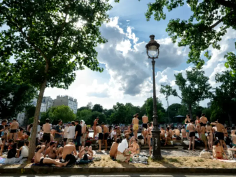UK Issues 'Extreme' Travel Warning for France, Spain, Portugal as Heatdome Brings 40C
