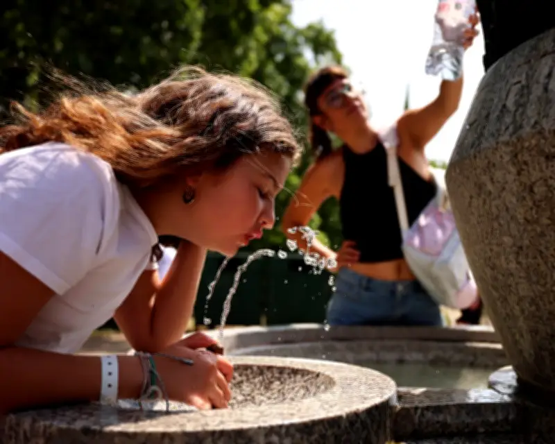 UK June Heat Record Broken for Third Day as Ministers Urged to Act