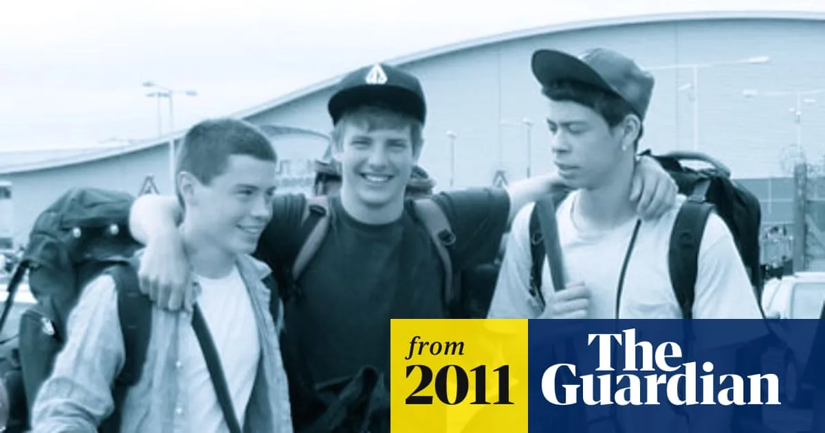 Three British Teenagers Killed in Thailand Bus Crash