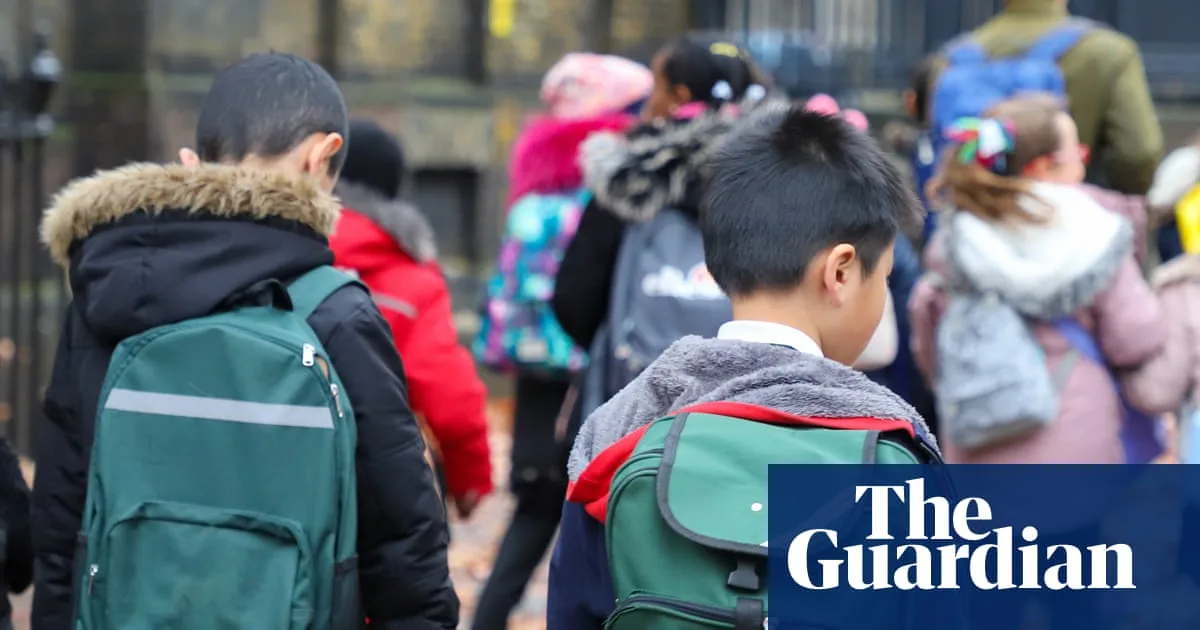 New Gender Guidance for English Primary Schools Allows Pronoun Changes