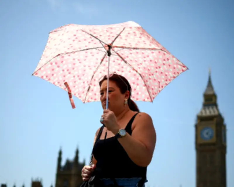 UK Records Hottest June Day as Heatwave Puts Lives at Risk
