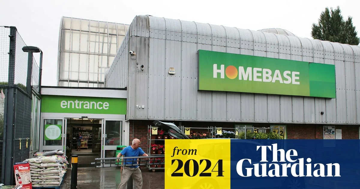 Nearly 170,000 UK retail jobs lost in 2024 as high street struggles continue
