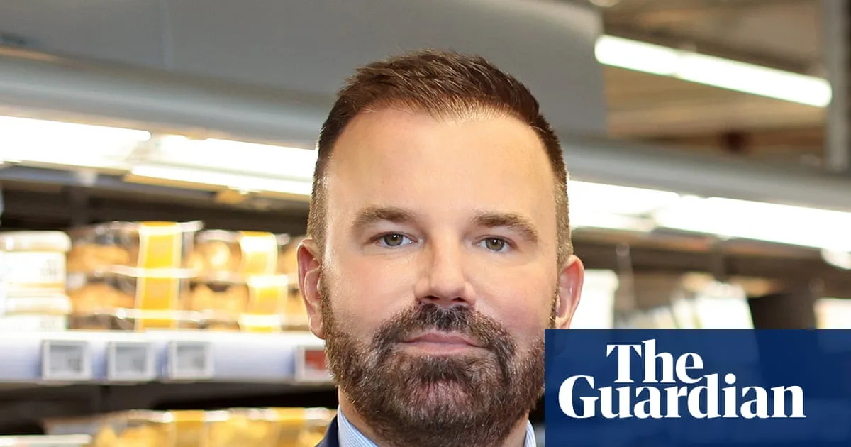 UK Retail Giants Urge Starmer to Tackle Youth Unemployment Crisis