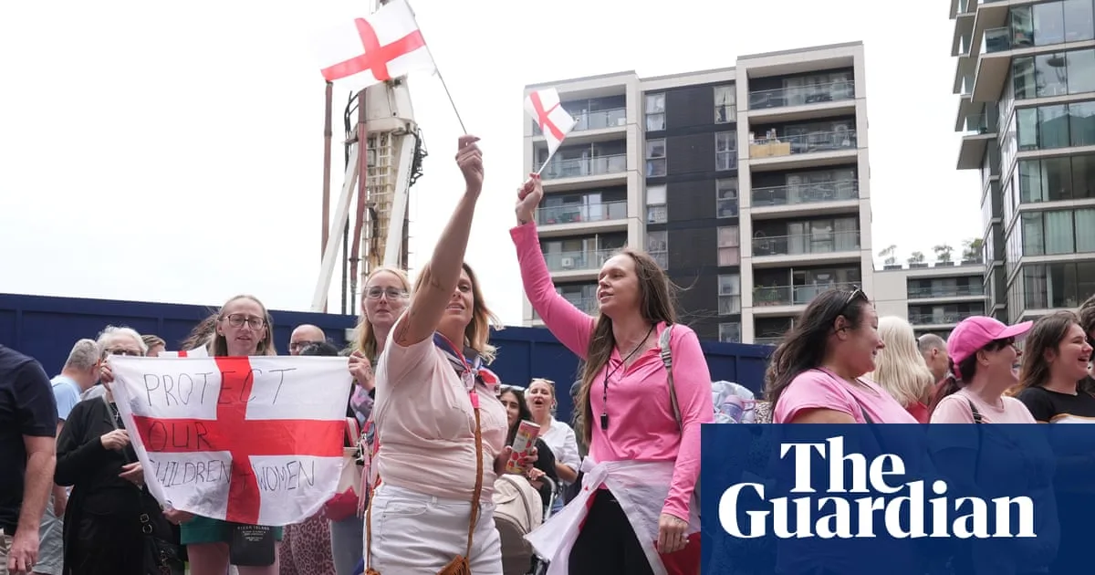 UK Allocates Extra £100m to Deter Small Boat Crossings