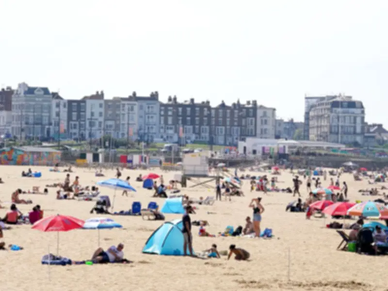 UK to Bake in 29C Heat This Weekend: 31 Counties Above 26C