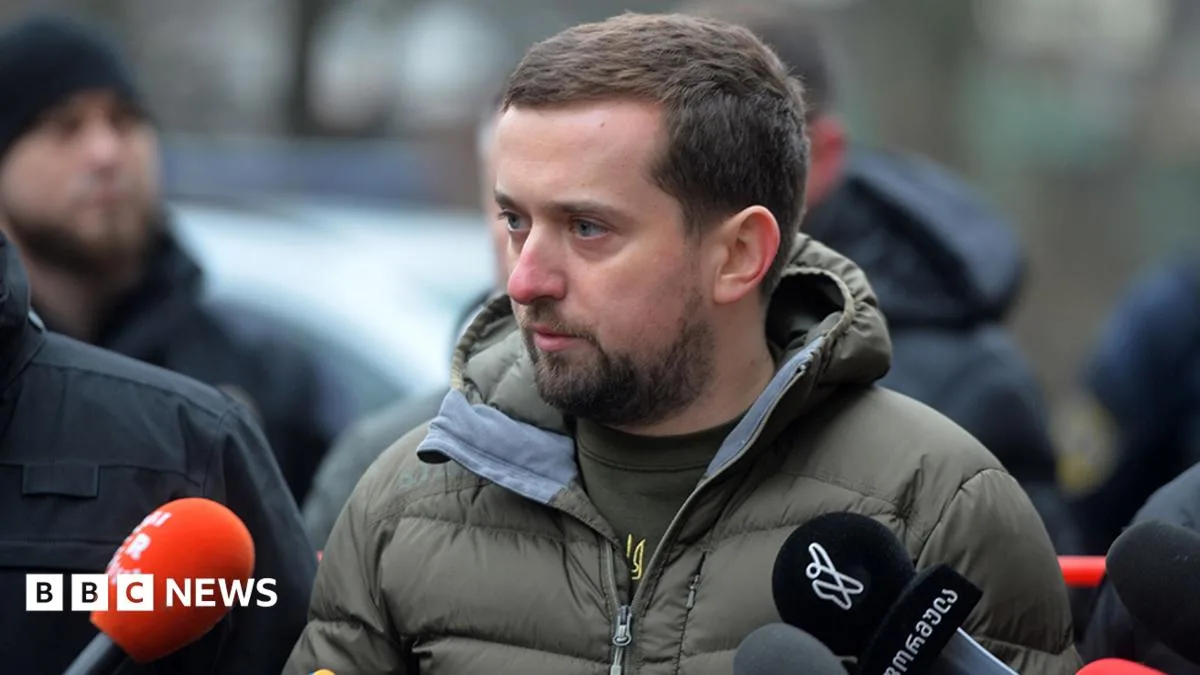 Ukraine Ministers Quit in Anti-Corruption Drive