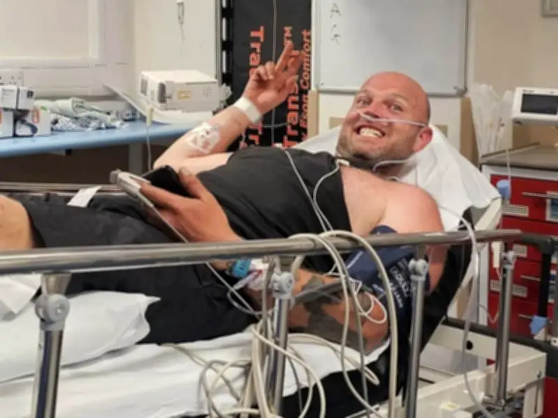 UK's Only Deadly Snake Gives Paddleboarder 'Elephant Leg' in Horror Attack