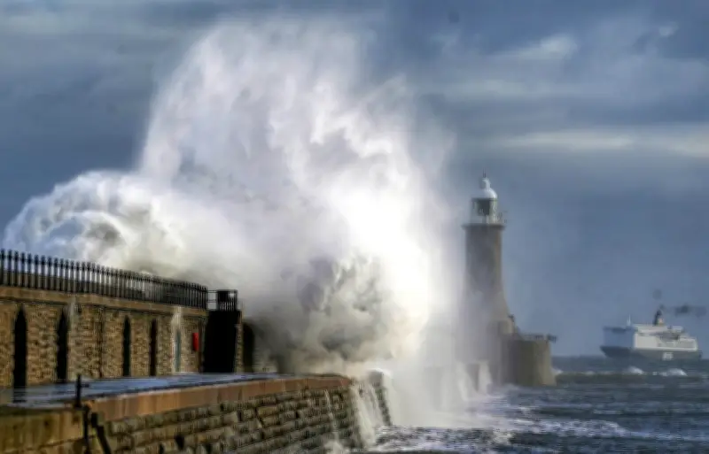 UN warns rate of sea level rise doubles in 10 years, oceans under severe stress
