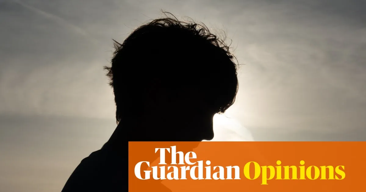 Under-16 Social Media Ban Risks Harming UK Youth, Warns Expert