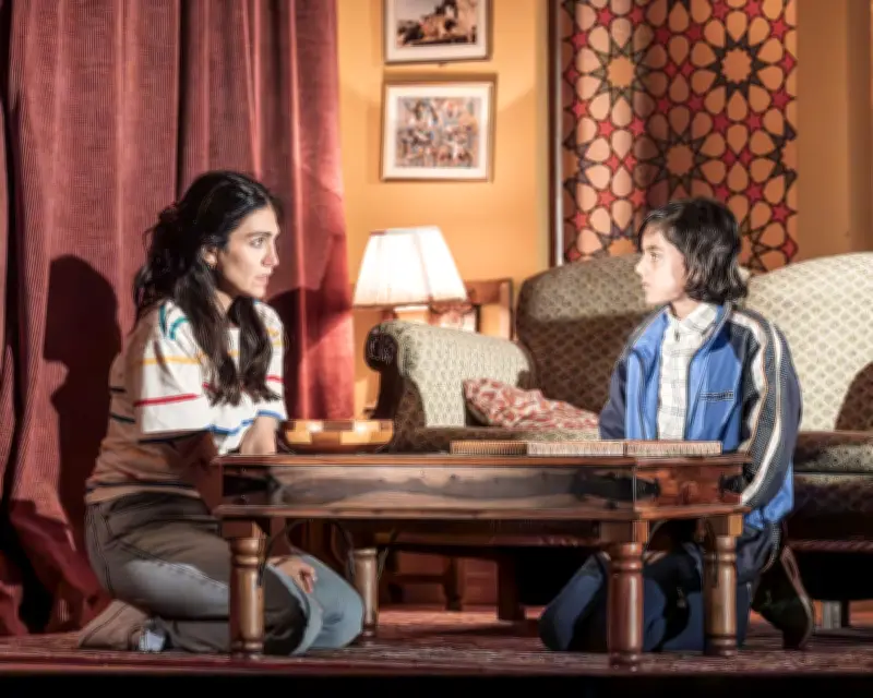 Under the Shadow Review: Leila Farzad Shines in 80s Tehran Thriller