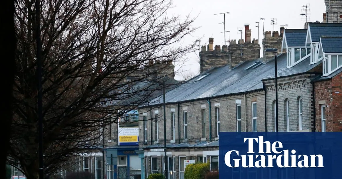 Urban areas host 80% of England’s high-risk flood homes, study finds