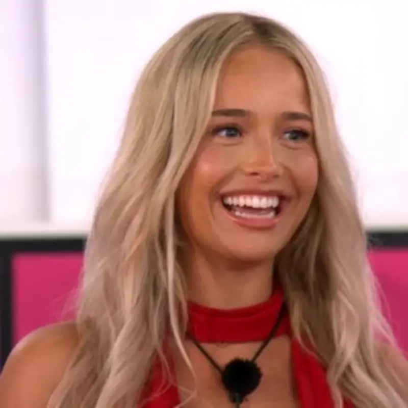 Value of Love Island Star Ellie Chadwick's Villa Necklace Revealed