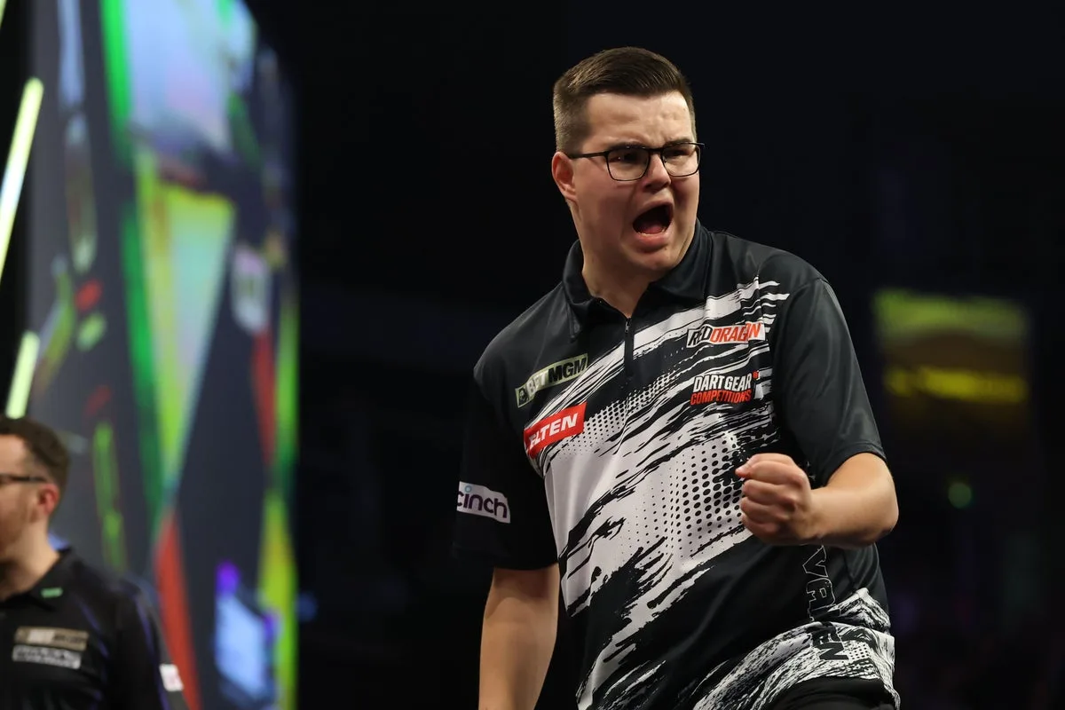 Van Veen Returns To Darts In Berlin After Kidney Stone Surgery