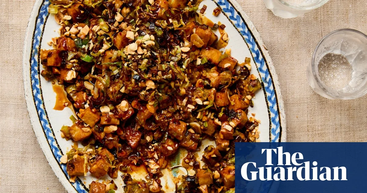 Meera Sodha's Vegan Leek and Tempeh Manis Recipe